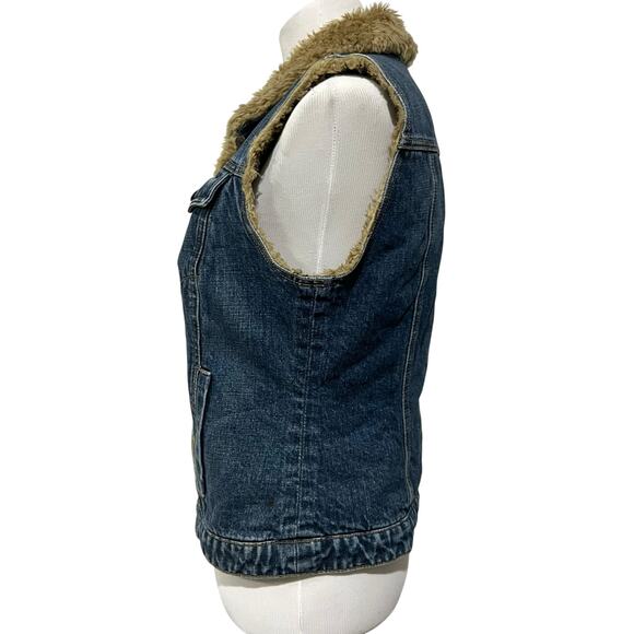 Vintage Gap Women’s Denim Vest with Faux Fur Tan Lining Blue Jean Y2K Sz Medium - Picture 4 of 9